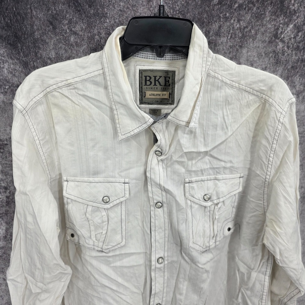 BKE Buckle Western Shirt Mens Large White Pearl Snap Athletic Fit Cowboy Rodeo* - Picture 3 of 12
